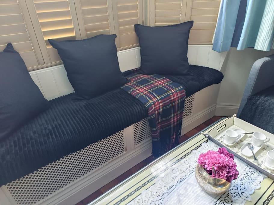 - Fulham Apartament *